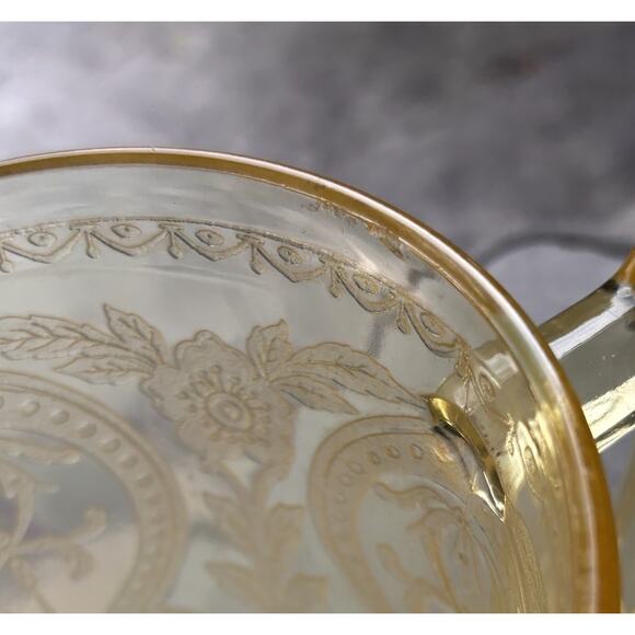 Yellow Depression glass No. 612 pitcher and 6 tumblers Horseshoe - Picture 4 of 9